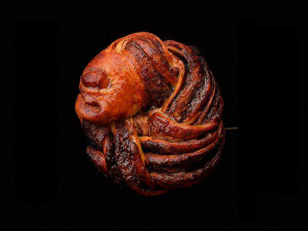 Брецель - Плетенка с корицей