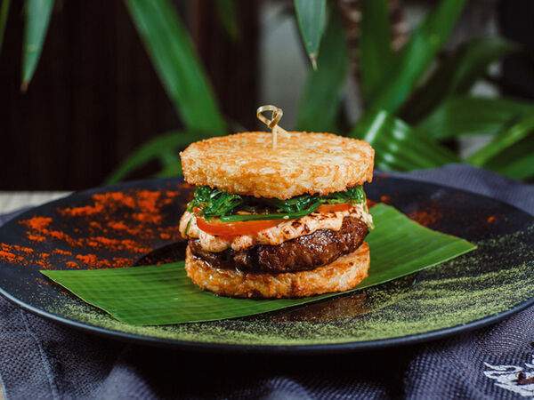 Томми Lee - Джапан бургер