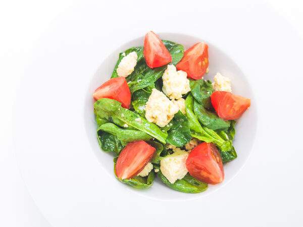 Vinograd - Овощной салат с козьим сыром