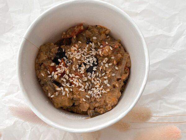 Botanikabar - Киноа с овощами
