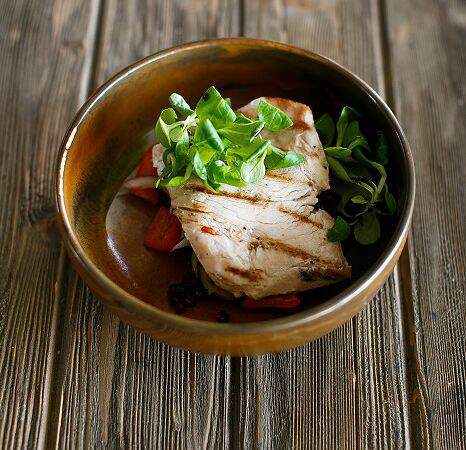 Верещагин - Филе индейки гриль с припущенными овощами