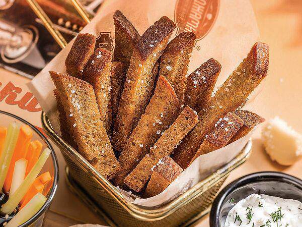 Уютное кафе Бенджамин - Чесночные гренки