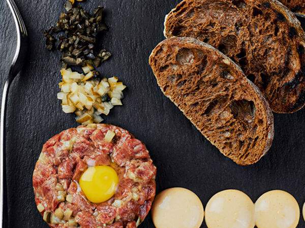 Мята Lounge - Тартар из говядины