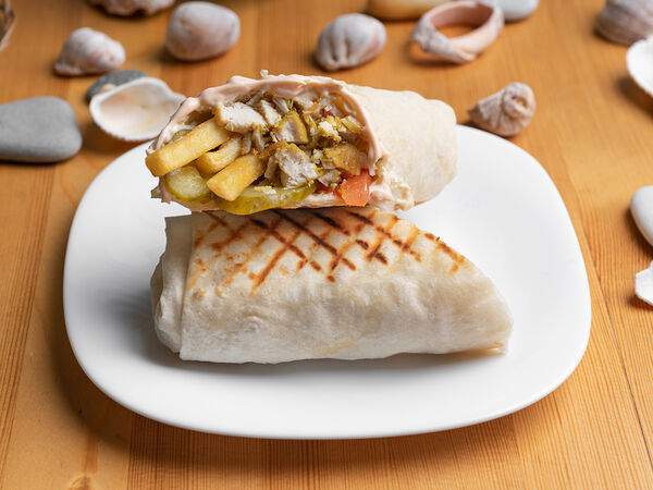 Sea House - Шаурма с курицей и картофелем фри