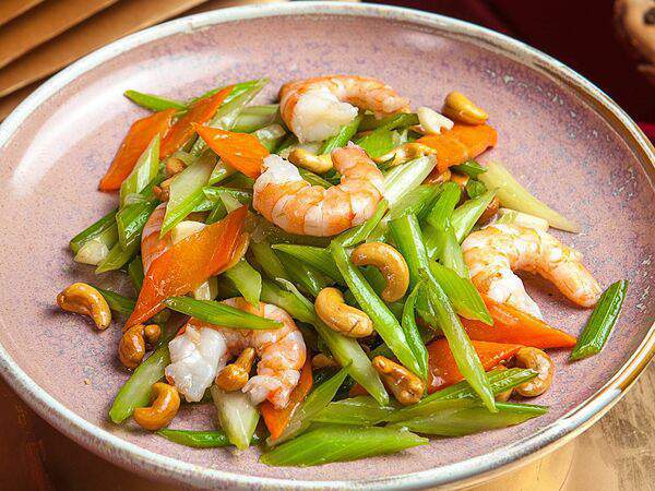 Сhino - Жареный сельдерей с креветками