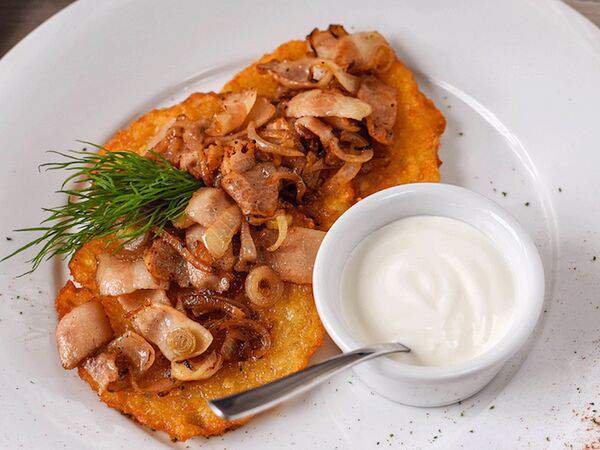 Family Club - Драники с беконом и луком