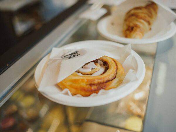 Surf Coffee - Улитка с корицей