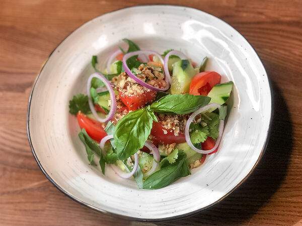 Sw bar - Салат по-грузински