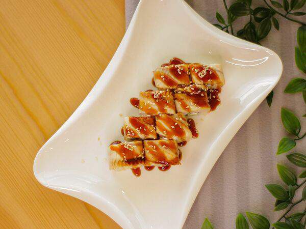 Yummy world - Холодные роллы Дракон