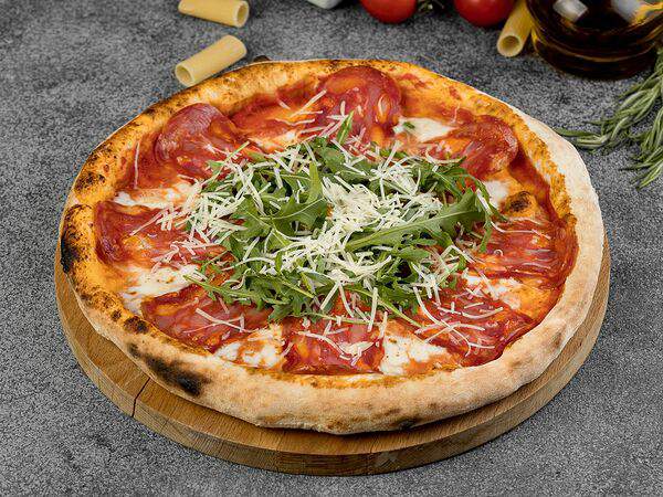 Basilico - Schiacciata Piccante Ruccola e Grana