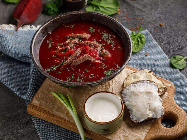 Охота на енота - Борщ с говядиной и сметаной