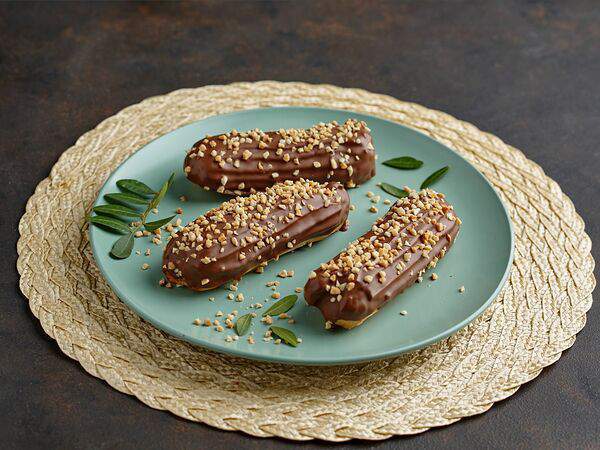 Кондитерская Ежевика - Эклер с кремом чиз