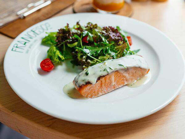 Франческо - Стейк из лосося с бейби-картофелем