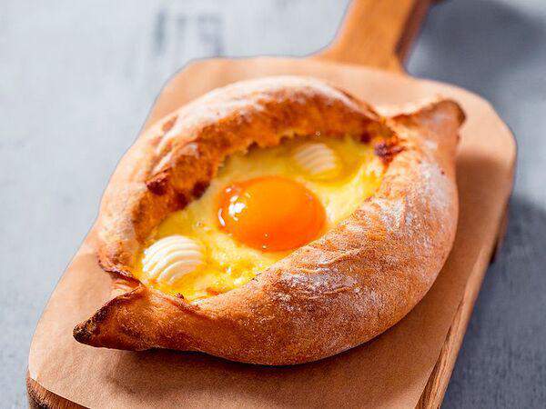 Ткемали - Хачапури по-батумски