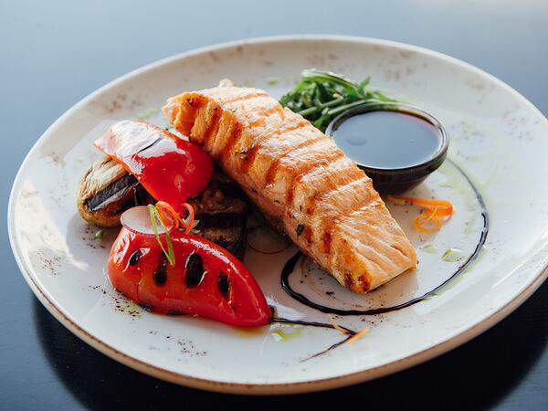 Фабрика - Стейк из лосося