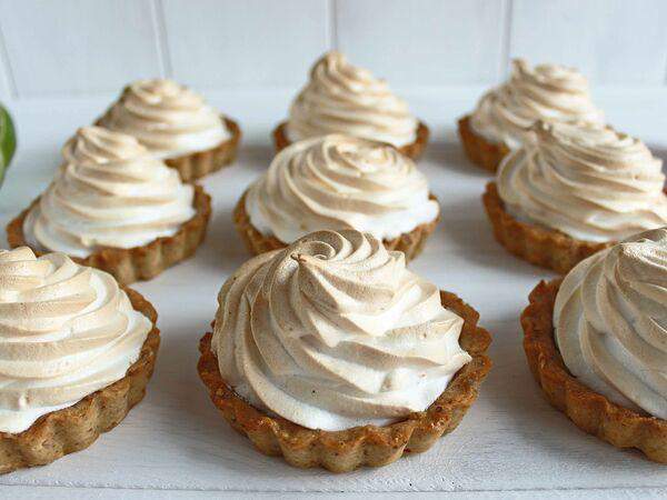 Десерт Коллекция - Пирожное Лимонная тарталетка с меренгой