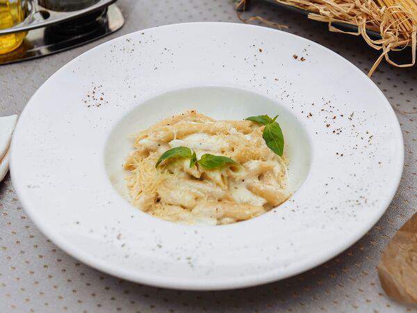 Антонио - Пенне Четыре Сыра