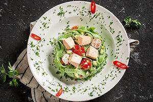 IL Патио - Феттучини с семгой и цуккини