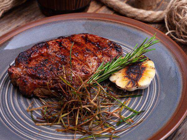 В Шатрах - Стейк New York