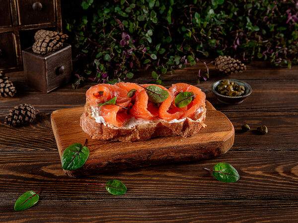 Ботаника - Брускетта с лососем