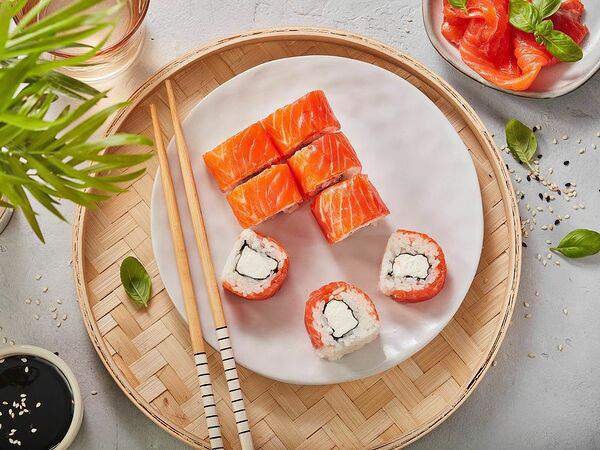 Dобрые суши - Филадельфия 3/4