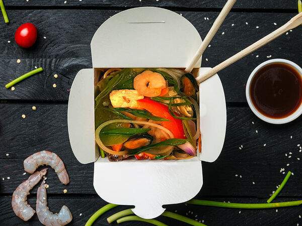 Евразия-Экспресс - Wok с морепродуктами и хрустальной лапшой Харусаме, с соусом Ланч Кинг