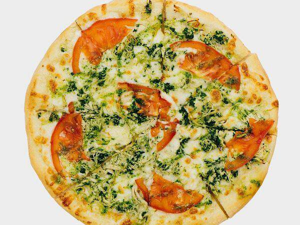 Бобы - Пицца с курицей и шпинатом, с соусом песто