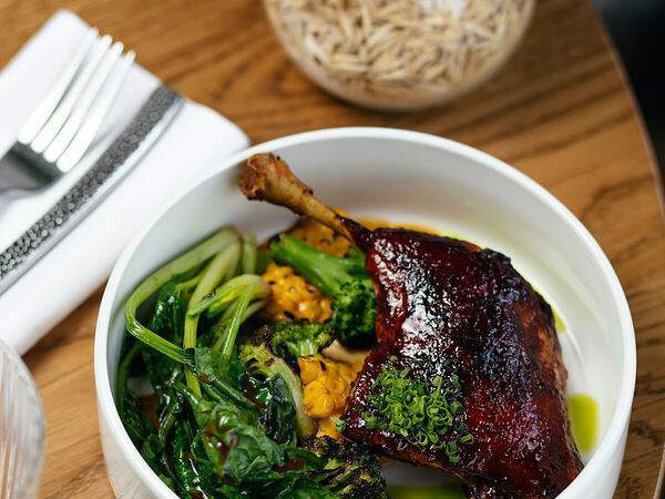 Avocado queen - Утиная нога, кукуруза, брокколи, шпинат