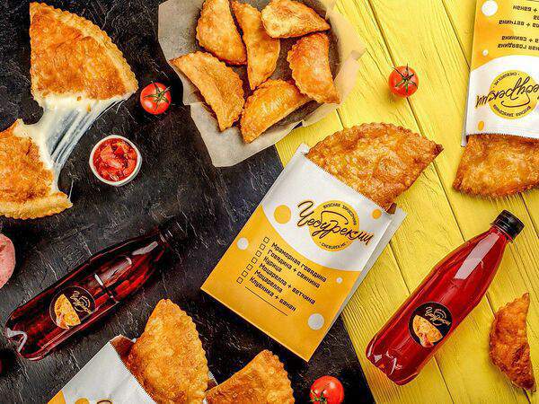 ЧебурекМи - Чебурек с Лососем и овощной аджикой