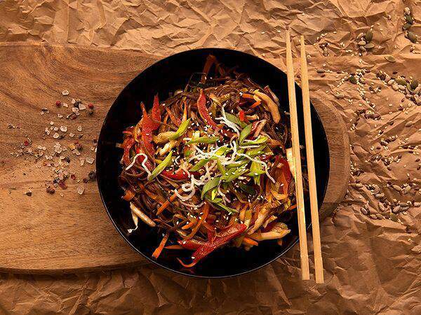 Делиssимо - Лапша со свининой и овощами