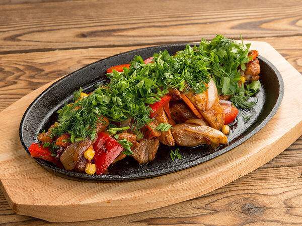 Grey Bear Pub - Жаркое со свининой