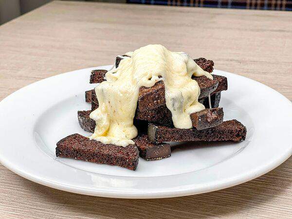 Family Club - Гренки с моцареллой