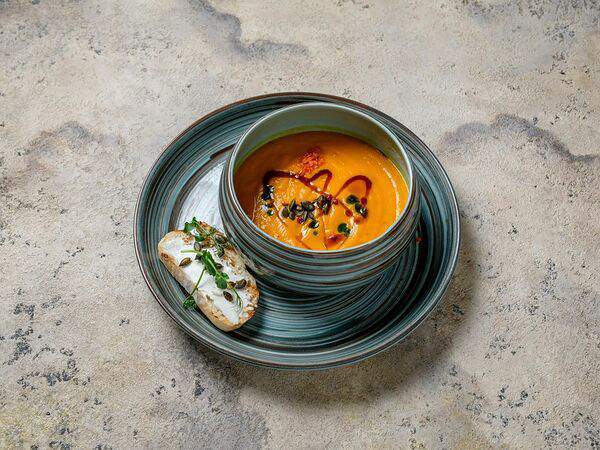 Роберто - Тыквенный крем-суп с кокосовым молоком