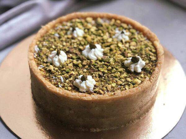 Семейная сыроварня Sur - Торт Фисташковый чизкейк