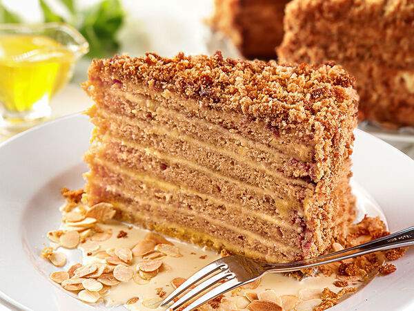 Mama Roma - Десерт Медовик