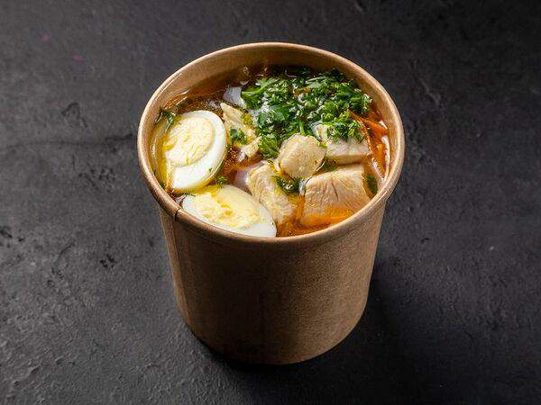 Best Food Sochi - Бульон с курицей, яйцом и сухарями