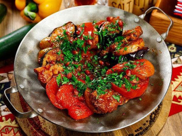 Мангал & гриль - Аджапсандал из телячьей мякоти