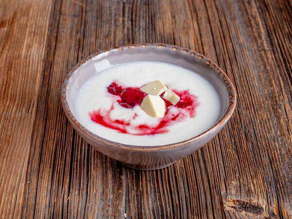 Parmesan - Манная каша с топленым белым шоколадом и вишней