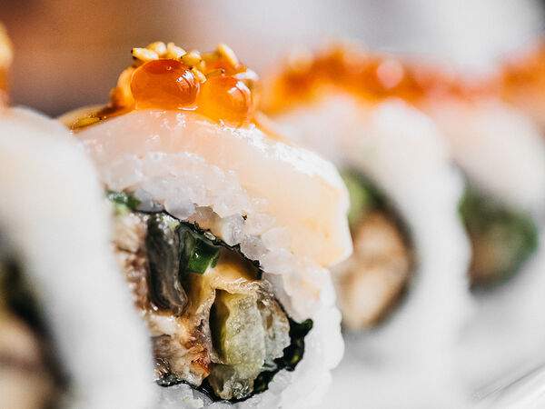 Shiba - Ролл Гребешок, угорь