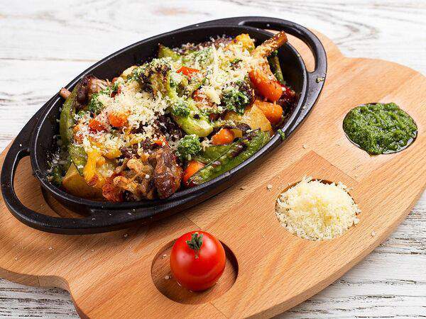 Pasta Uno - Горячая сковорода с бараниной