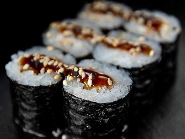 Youbona Sushi - Мини-ролл с угрём