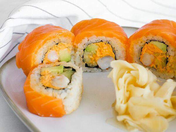 Poke Poke - Ролл Бора-Бора