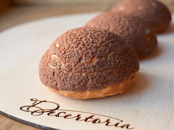 Десертория - Шу с заварным шоколадным кремом