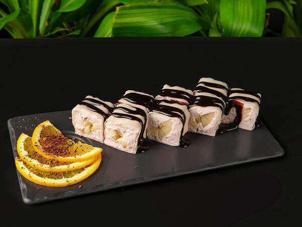 Pad thai asianbistro - Сладкий ролл с бананом