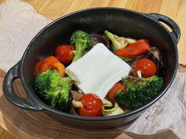 Cafe market by Novitsky - Овощи гриль с сыром фета