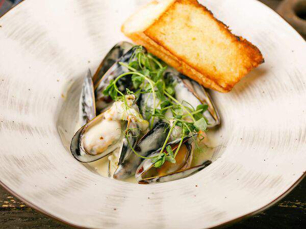 К папе на Pizza - Мидии в соусе Блю Чиз