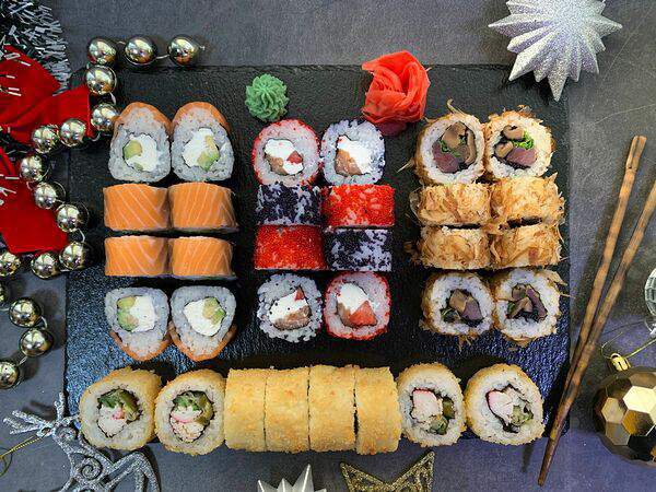 У дяди Вани - Сет Ирония судьбы и 3 соевых соуса