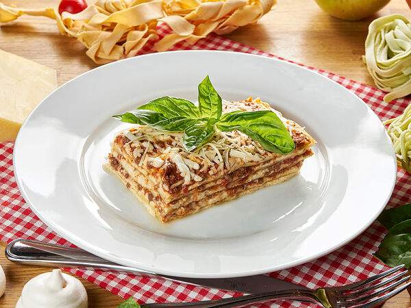 Pasta Cup and Pizza - Лазанья