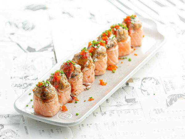 Takeru - Опалённый ролл с тунцом