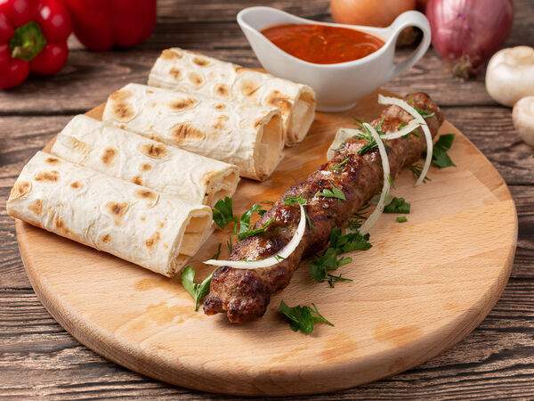 Та самая шаурма на Средном Григорян Артак - Люля кебаб из говядины